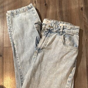 Women’s Light Blue Jeans